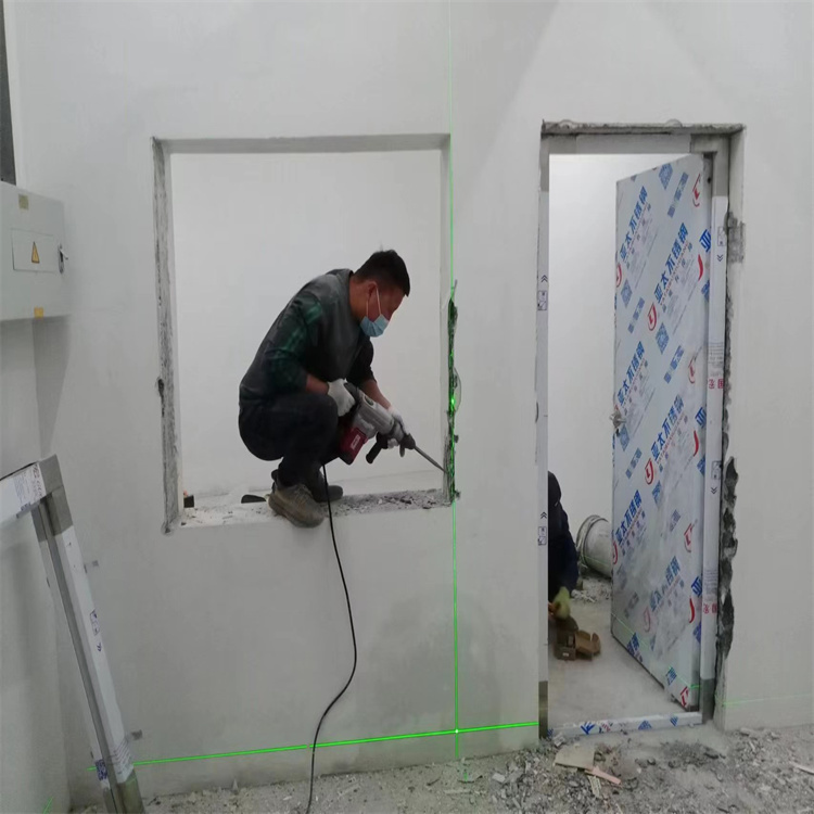 枣庄铅门安装过程