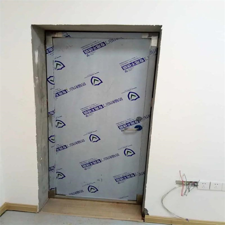 枣庄铅门的材质与开启方式